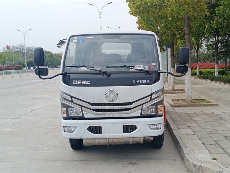 4.36方 東風多利卡加油車