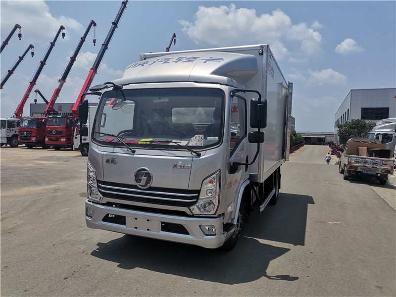 陜汽德龍4.2米藍(lán)牌冷藏車