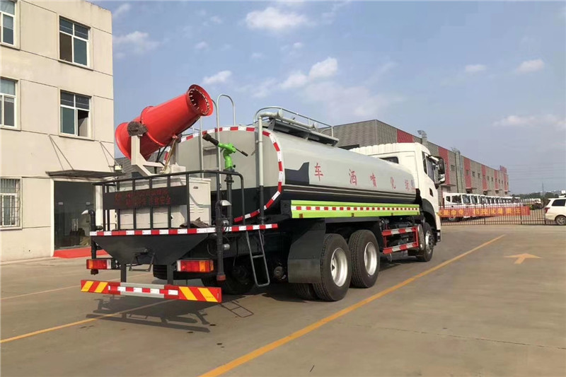 東風天龍后八輪20噸噴霧車,國六綠化噴灑車